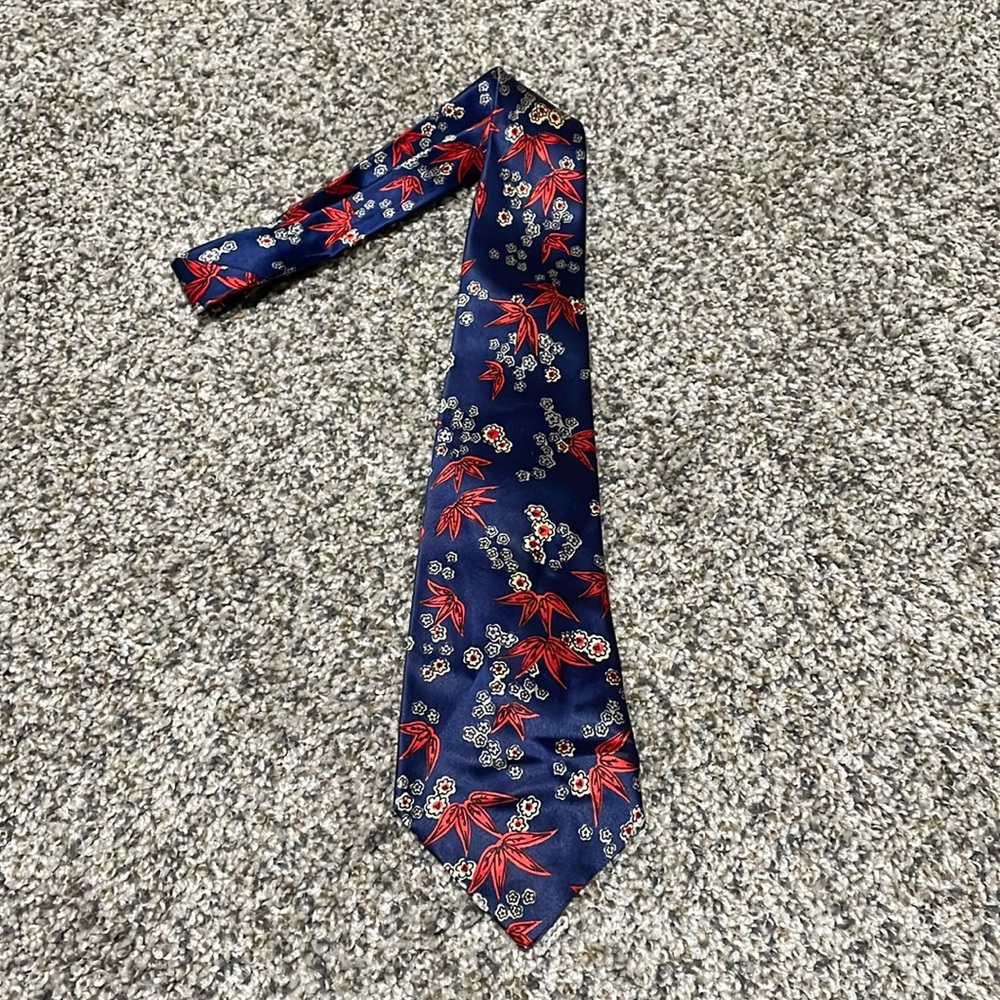 Rothschild Silk Floral Tie